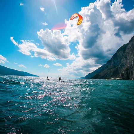 "La Locanda" Campione Del Garda Hostel ภายนอก รูปภาพ
