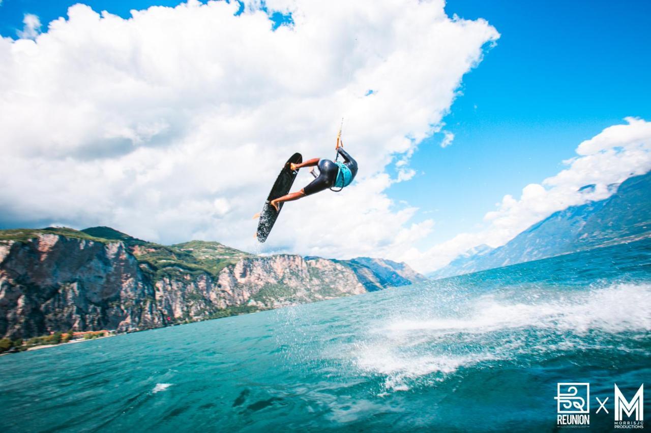 "La Locanda" Campione Del Garda Hostel ภายนอก รูปภาพ