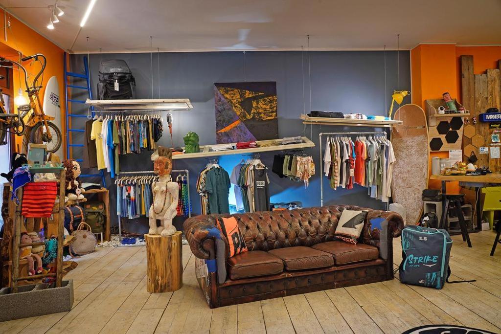 "La Locanda" Campione Del Garda Hostel ภายนอก รูปภาพ